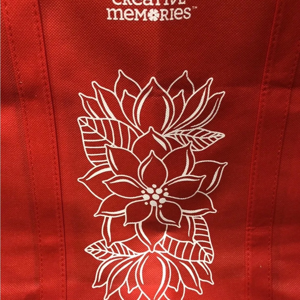 Creative Memories Mary Blooms Poinsettia Red Shopping Bag Only Brand New - Picture 2 of 3